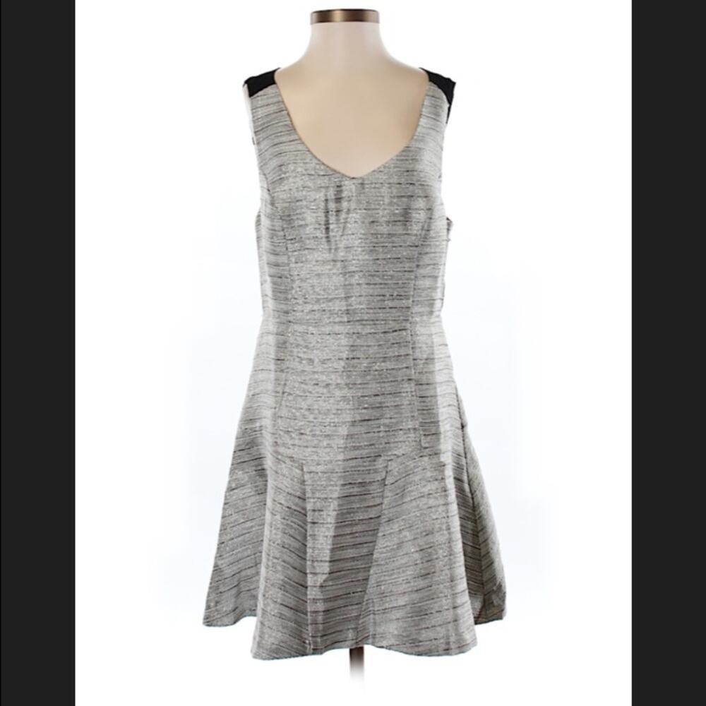 Adelyn Rae woven metallic drop waist dress, size‎ small